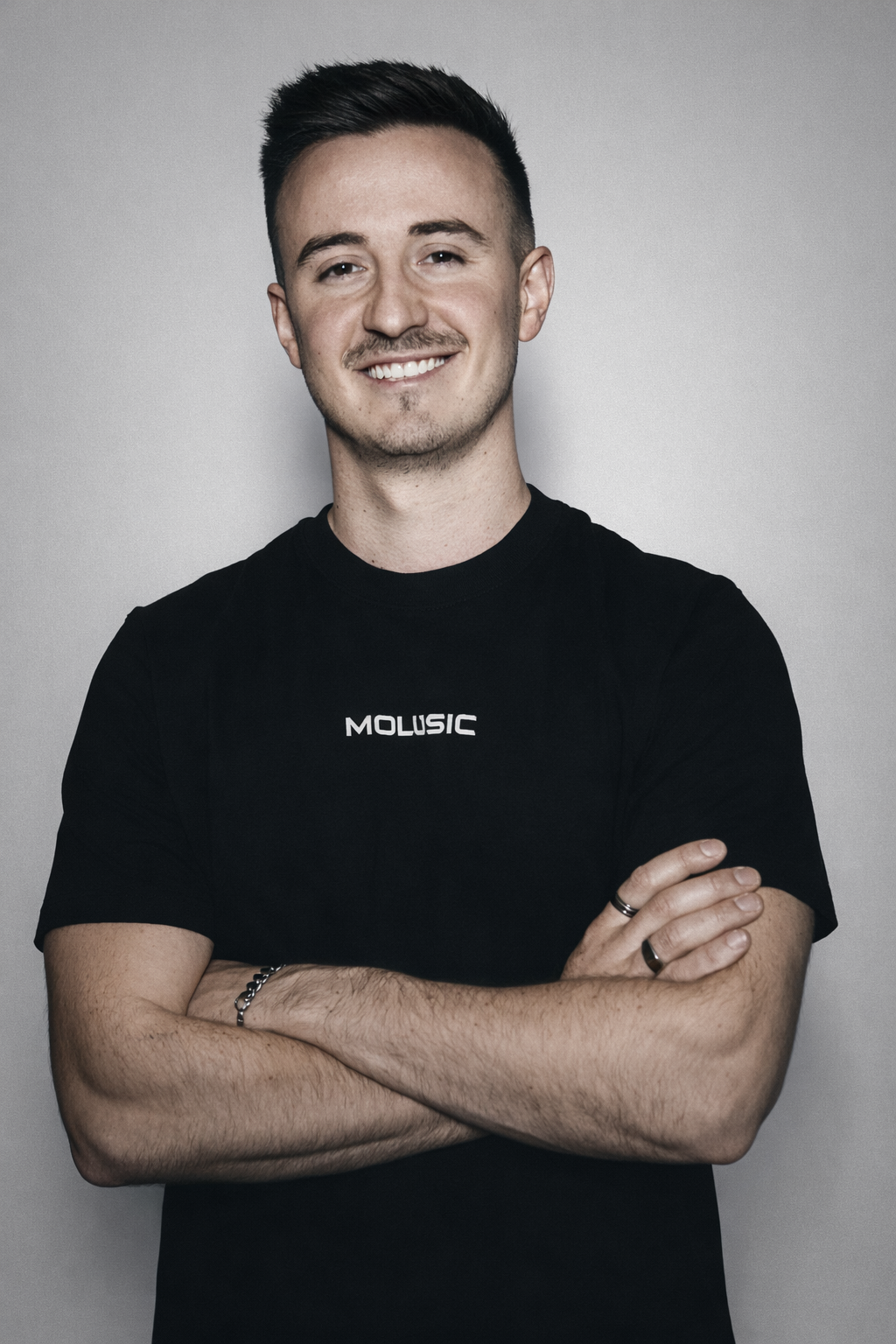 MOLUSIC Portrait